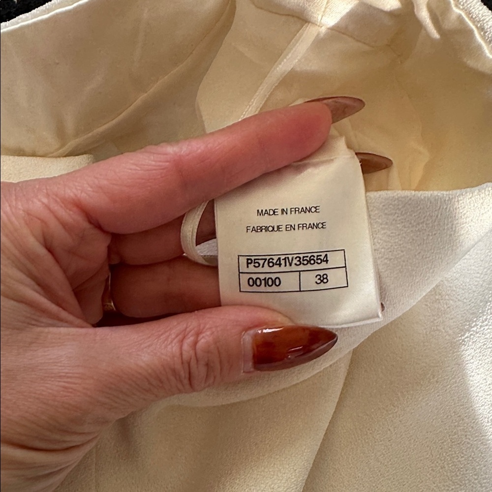 CHANEL White and Blue Wide Leg Pants - Picture 9 of 14